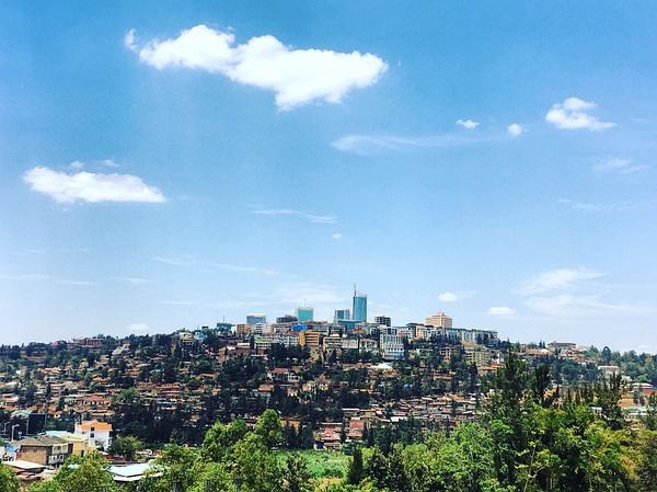 卢旺达回国临时航班