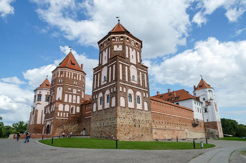 白俄罗斯可以转机吗