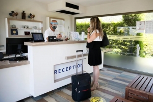 最新：多国公布安全入境、旅游计划